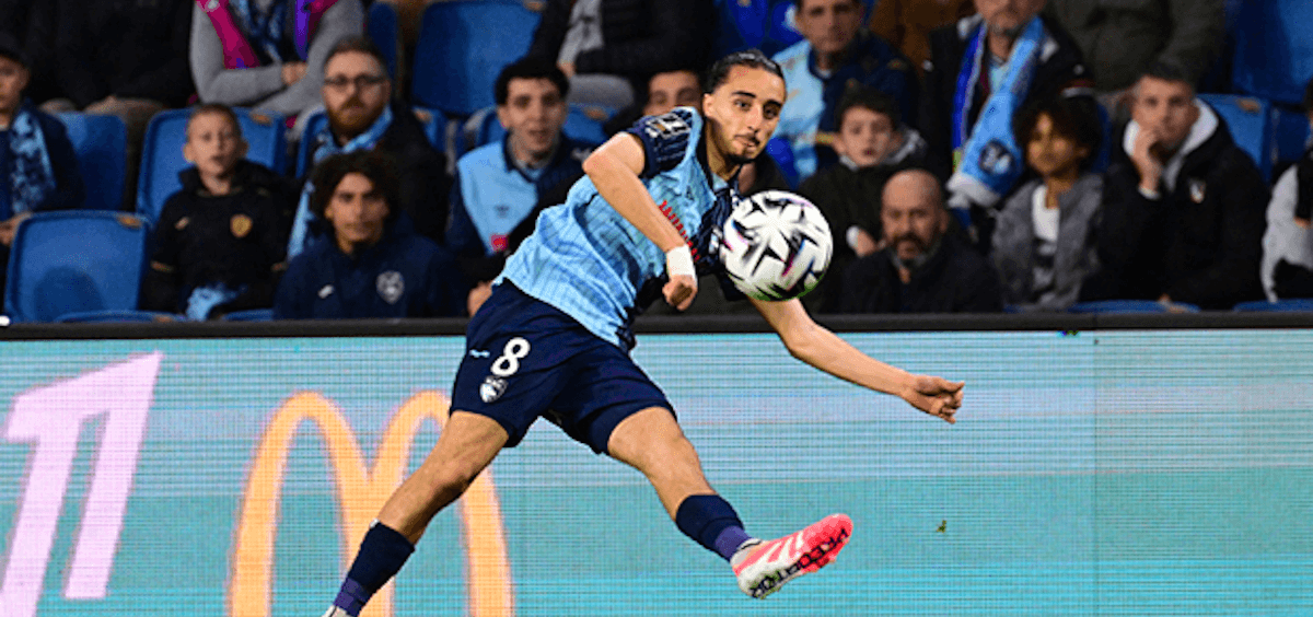 法甲前瞻:勒阿弗尔vs昂热,新年首战谁能开门红? 法甲前瞻:勒阿弗尔vs昂热,新年首战谁能开门红?