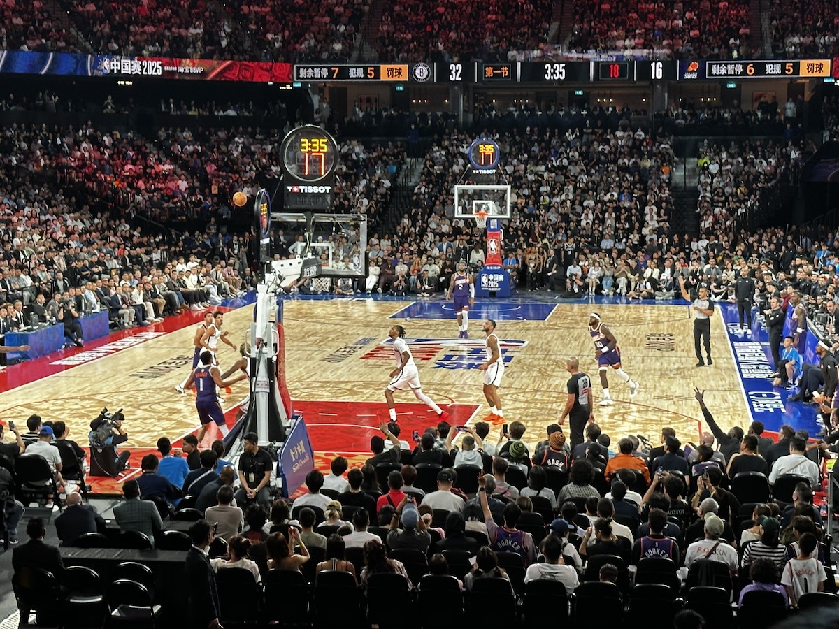 独家揭秘：NBA中国赛重磅回归，独行侠火箭澳门激战！
