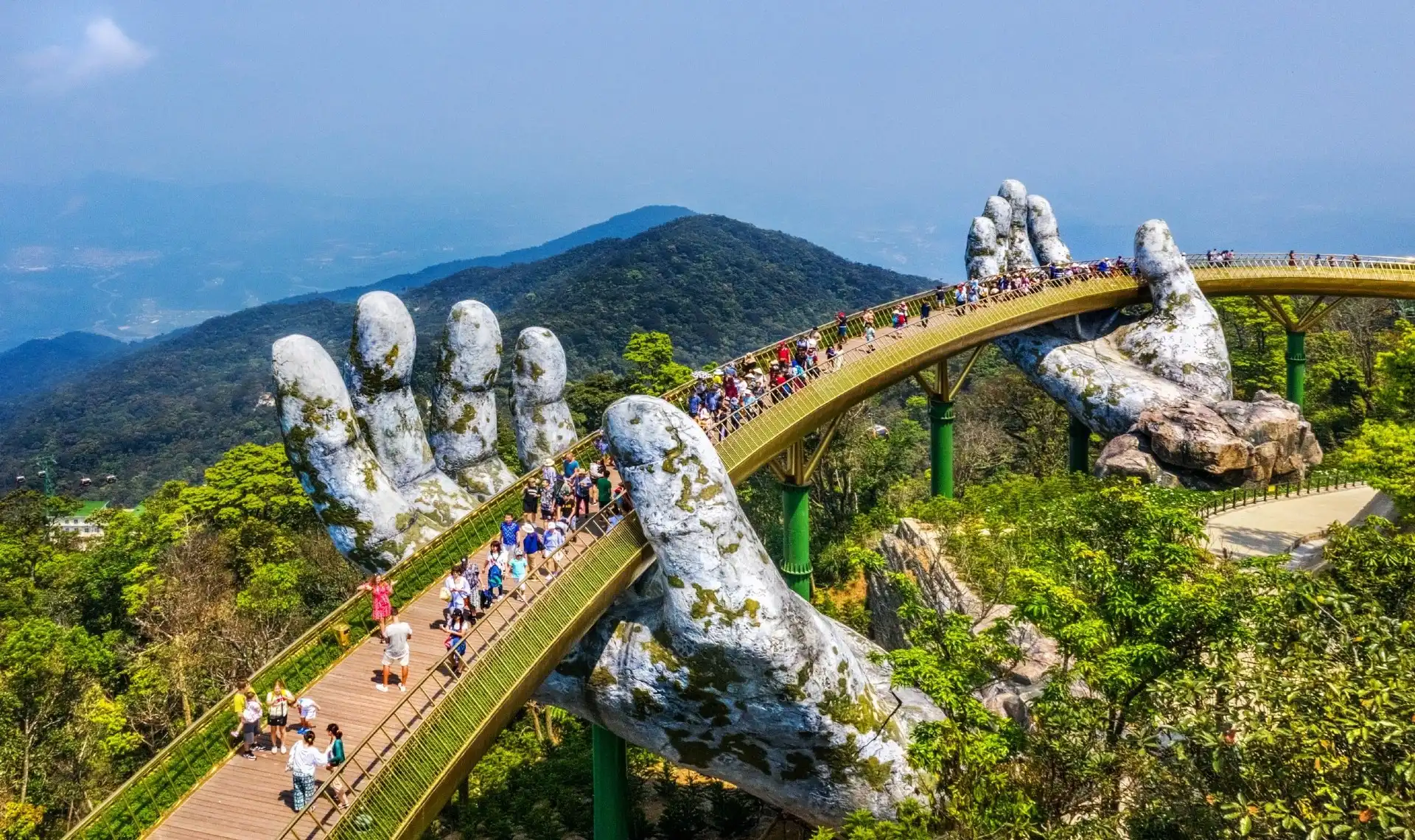 越南旅游业冲刺2500万目标：聚焦高端，力推AI与高尔夫