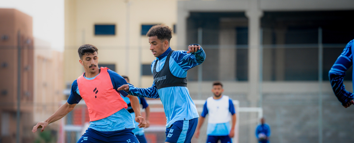 沙特联赛前瞻：阿尔纳赫马vs阿尔法特，谁能笑到最后？