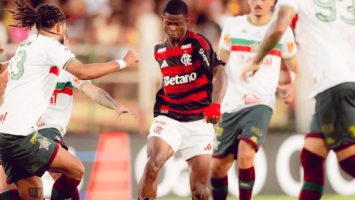 巴西卡里奥卡锦标赛：巴古VS弗拉门戈，豪门能否轻松取胜？