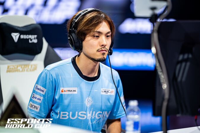 街霸传奇Kakeru退役：百万冠军的转型之路与人生新篇章