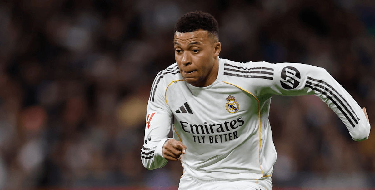 皇马vs贝蒂斯：伯纳乌激战，姆巴佩领衔冲击欧冠席位