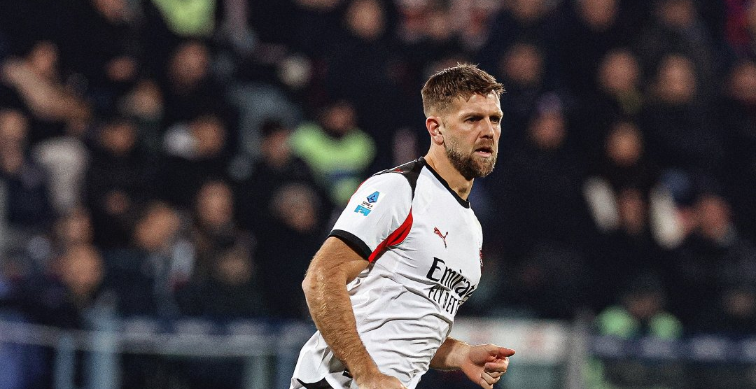 意甲焦点：AC米兰主场迎战热那亚，红黑军团能否稳固争冠步伐？