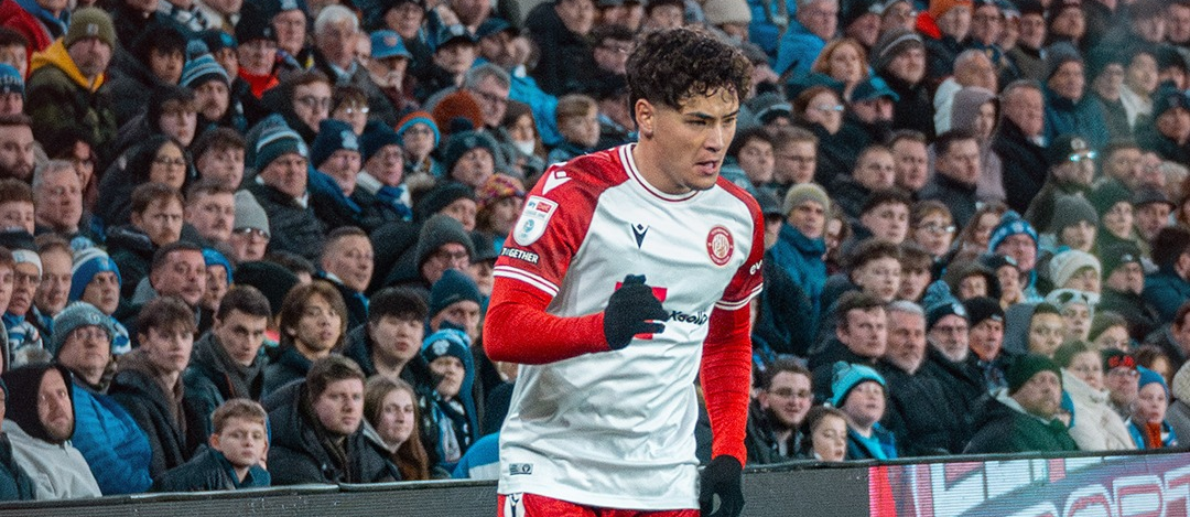 英甲新年大战：斯蒂文尼奇 vs 普利茅斯前瞻与深度分析