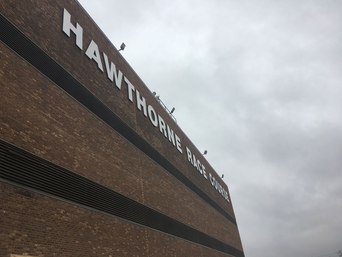 霍桑赛马场陷财务危机:空头支票引发赛事停摆,Fanatics业务受关注 霍桑赛马场陷财务危机:空头支票引发赛事停摆,Fanatics业务受关注