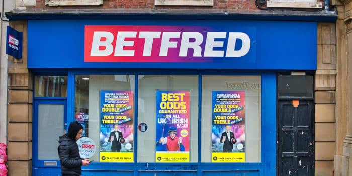 Betfred与ARC版权战升级：英国赛马转播中断，博彩业面临多重挑战