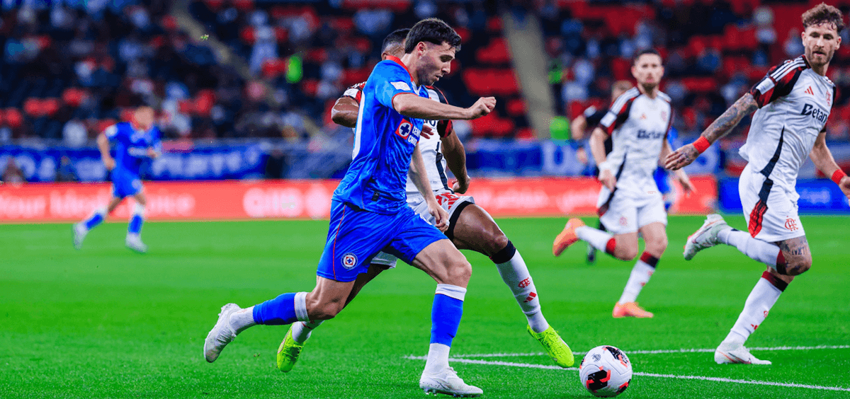 墨超前瞻：莱昂VS蓝十字，谁能抢占先机？