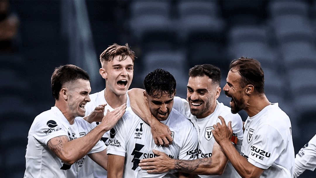 澳超焦点：麦克阿瑟VS悉尼FC，榜首争夺战鹿死谁手？